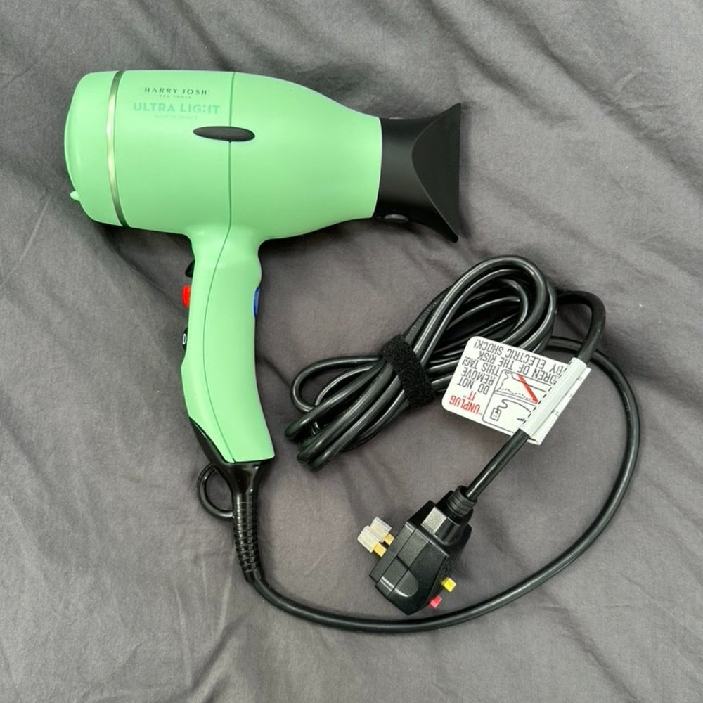 HARRY JOSH ULTRA LIGHT HAIR DRYER